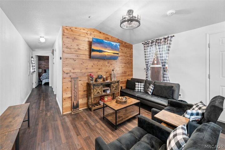 Property Photo:  201 Maple Lane  CA 92386 