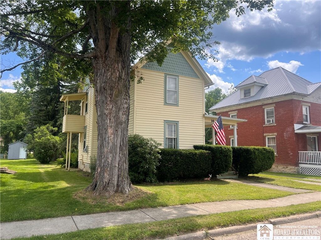 Property Photo:  14 Dyke Street  NY 14806 