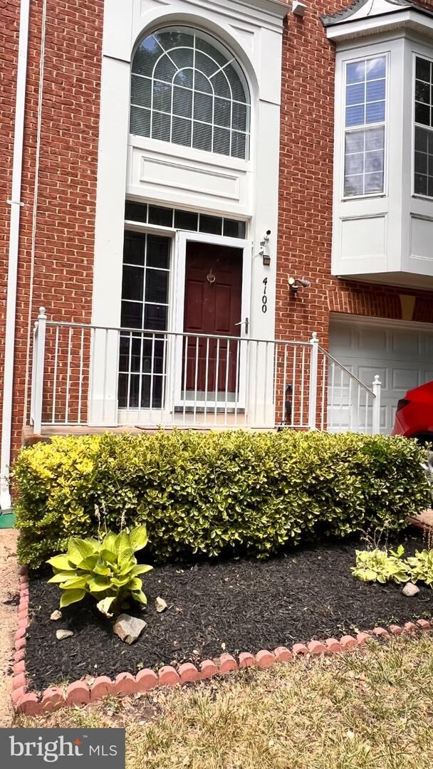 Property Photo: 4100 Flower Box Court VA 22030