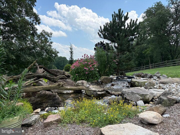 Property Photo:  3646 Meadow View Road  PA 17545 