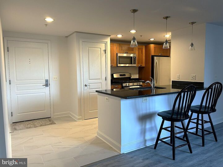 Property Photo:  2451 Midtown Avenue 705  VA 22303 