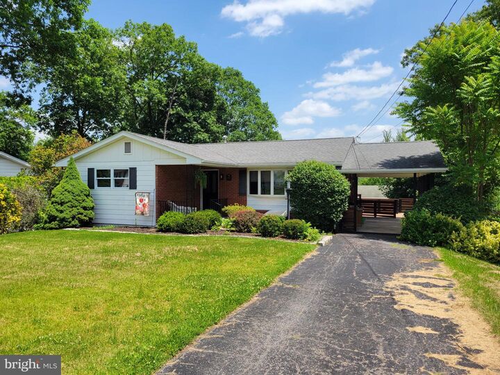 Property Photo:  15612 Harvest Drive SW  MD 21502 