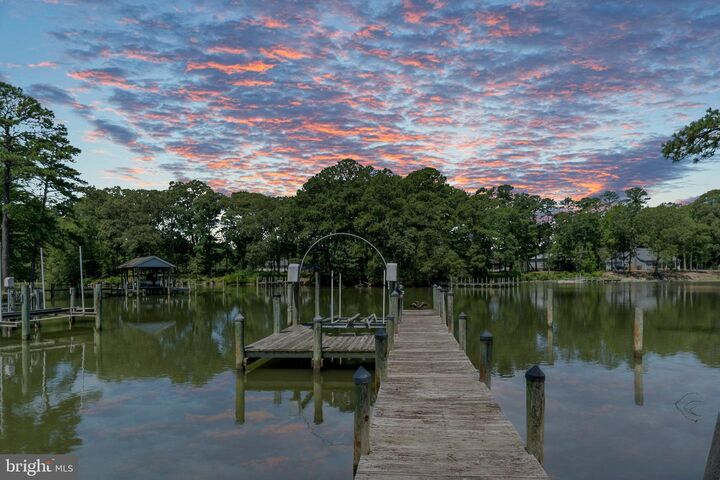 Property Photo: 279 Harbor Drive VA 22539