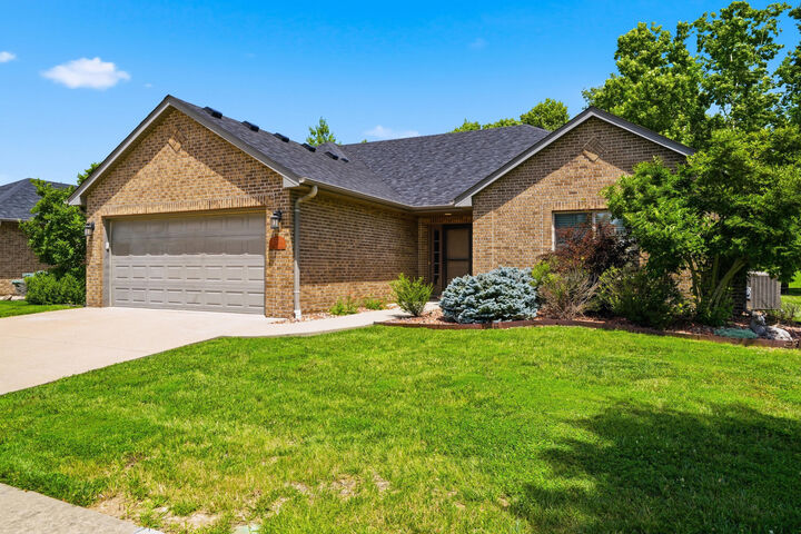 Property Photo:  3504 Canyon Ridge Dr  MO 65202 