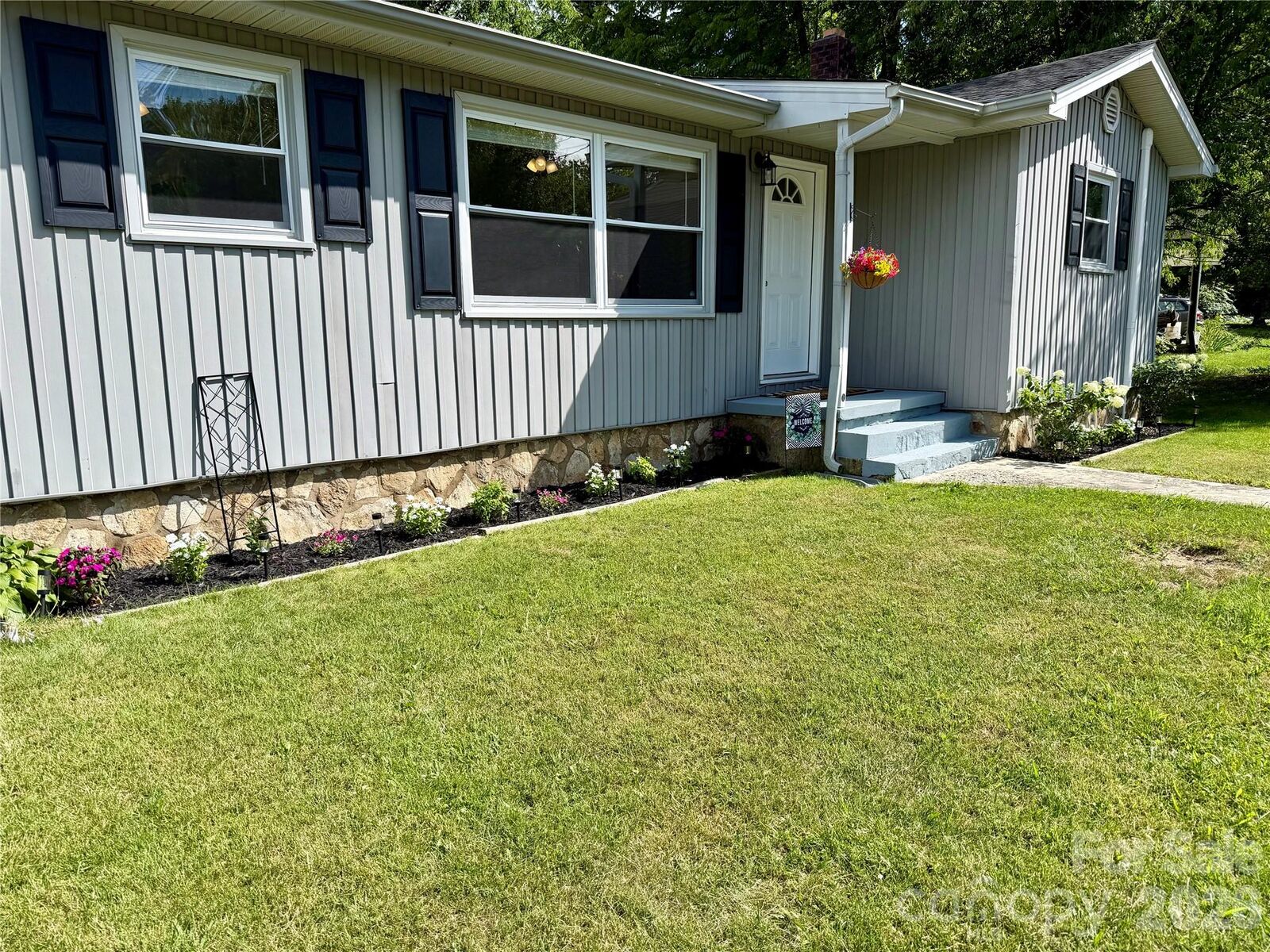 Property Photo:  363 Killian Street  NC 28786 