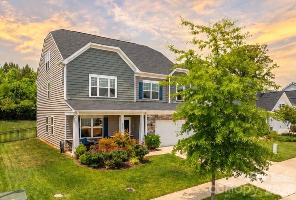 Property Photo:  2643 Swamp Chestnut Oak Drive  NC 28056 
