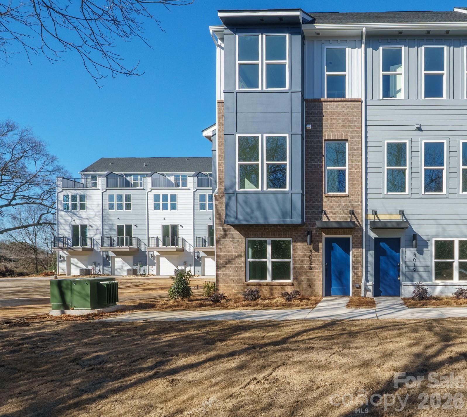 Property Photo: 3023 Jolene Court NC 28206