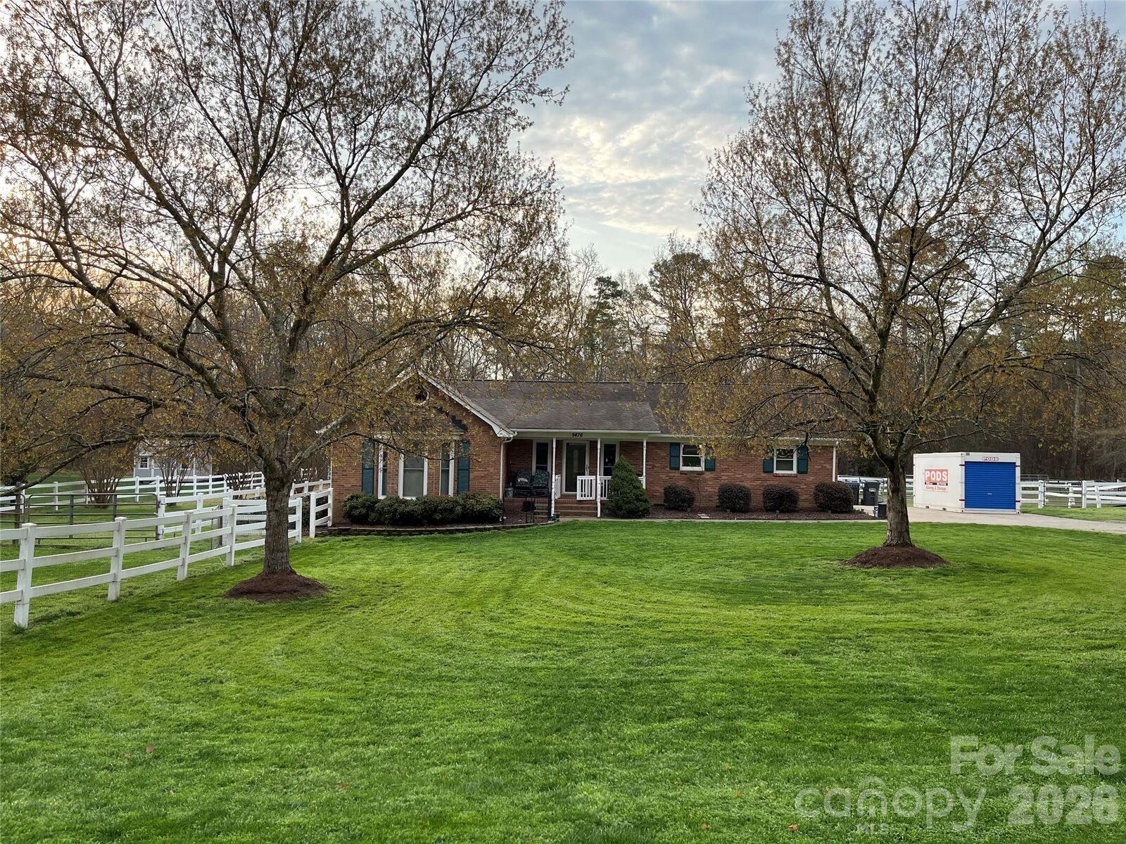 Property Photo: 9476 Man O War Road 9 &Amp 14 SC 29707