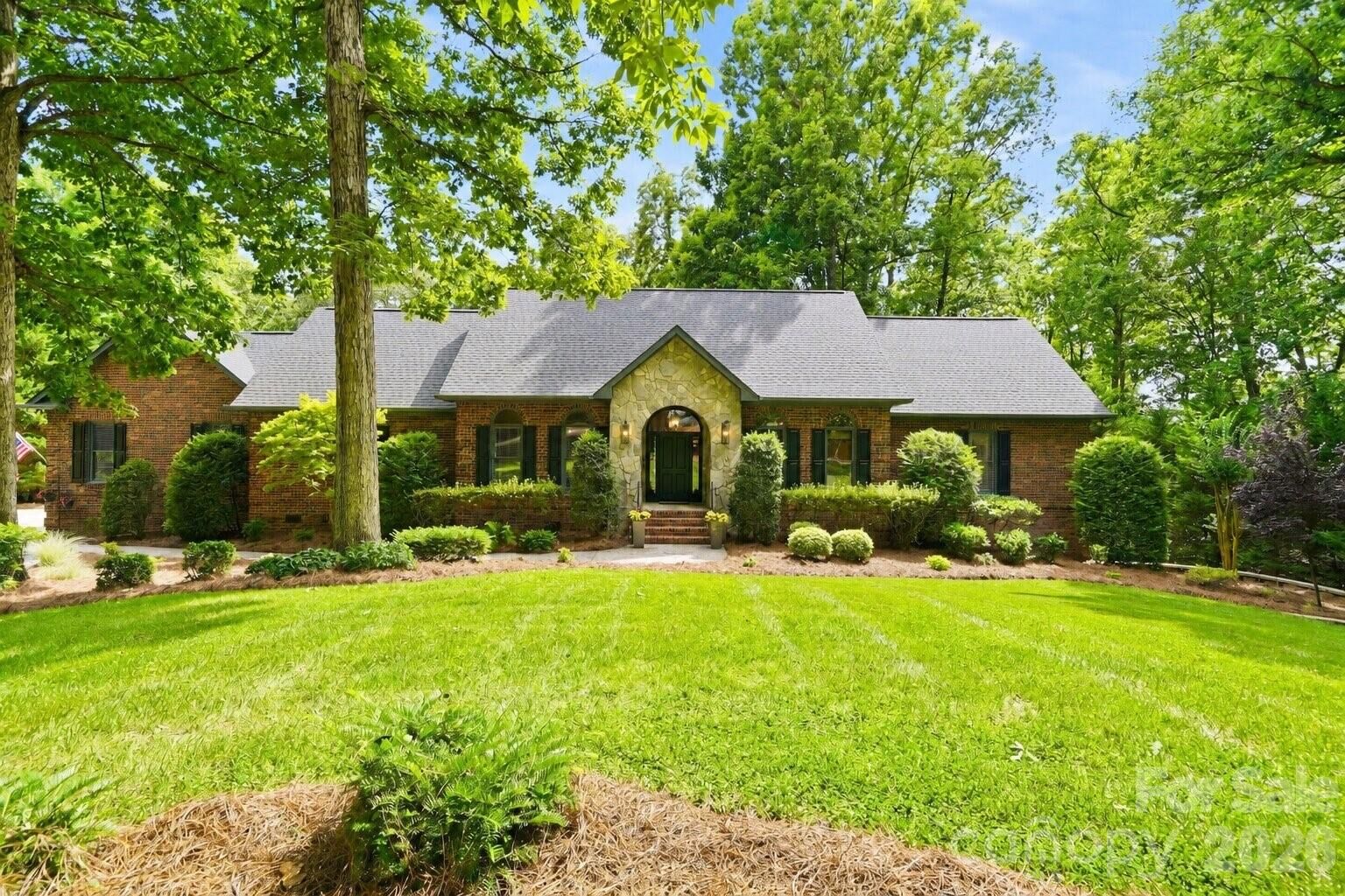 Property Photo:  15026 Crooked Branch Lane  NC 28278 