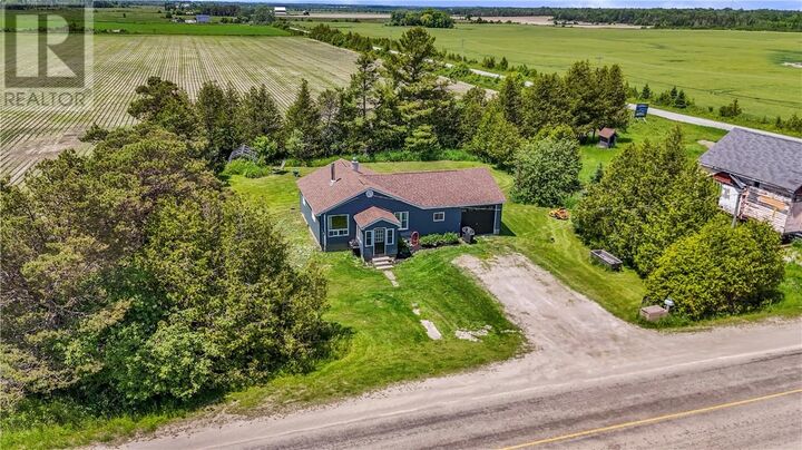 Property Photo: 4285 Hwy 551 ON P0P 1T0