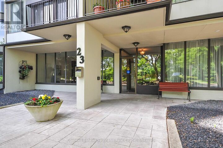 Property Photo:  23 Woodlawn Road East 305  ON N1H 7G6 