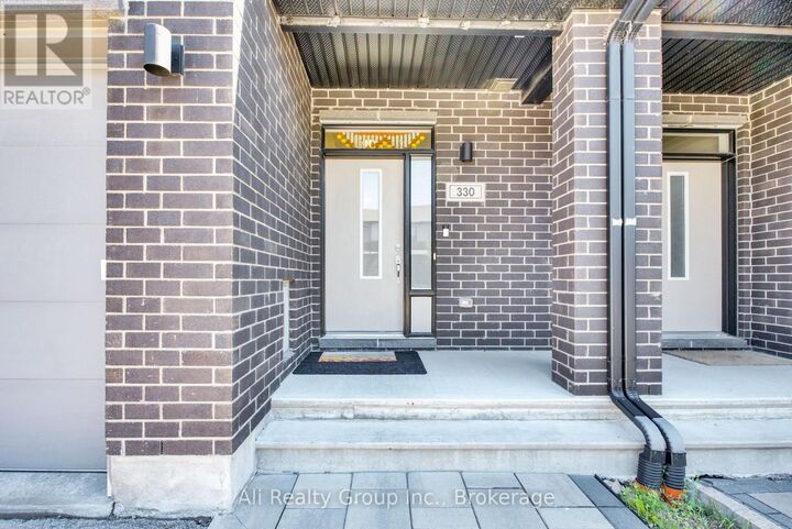 Property Photo: 330 Nonius Street ON K2V 0E1