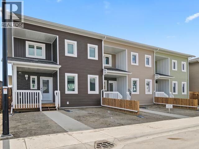 49 Wyvern Avenue — photo 1