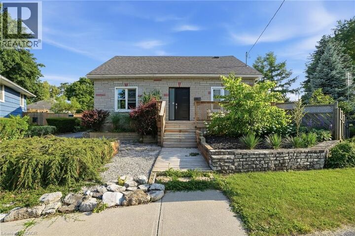 19 Victoria Street — photo 1
