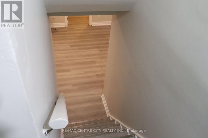 Property Photo: 83 Britannia Avenue ON N6H 2J3