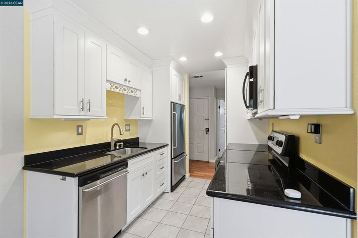 Property Photo:  775 Center Ave  CA 94553 