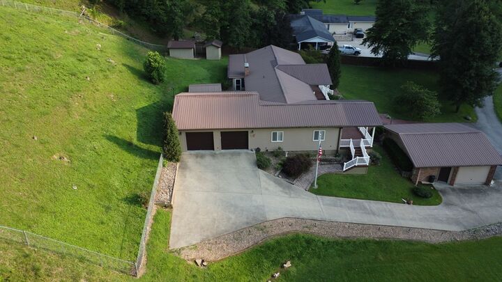 Property Photo: 57 Montrose Drive KY 41557