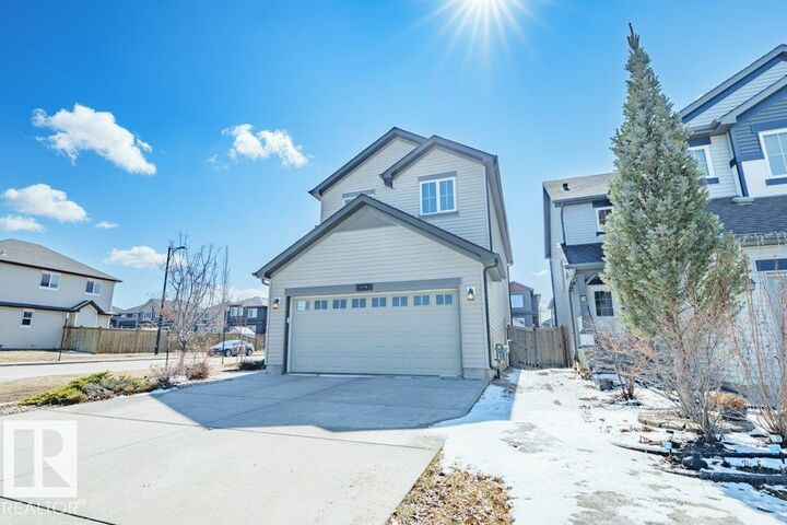 Property Photo:  6103 18 Avenue SW  AB T6X 0W3 