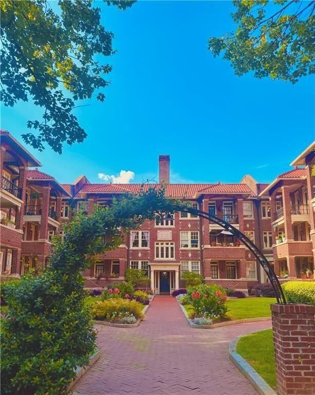 Property Photo: 198 Ponce De Leon Avenue NE 3A GA 30308