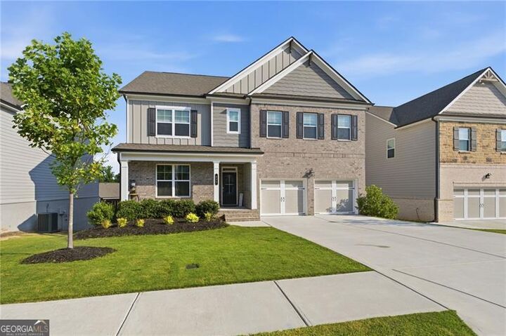 Property Photo: 635 Fenwick Park Drive GA 30045