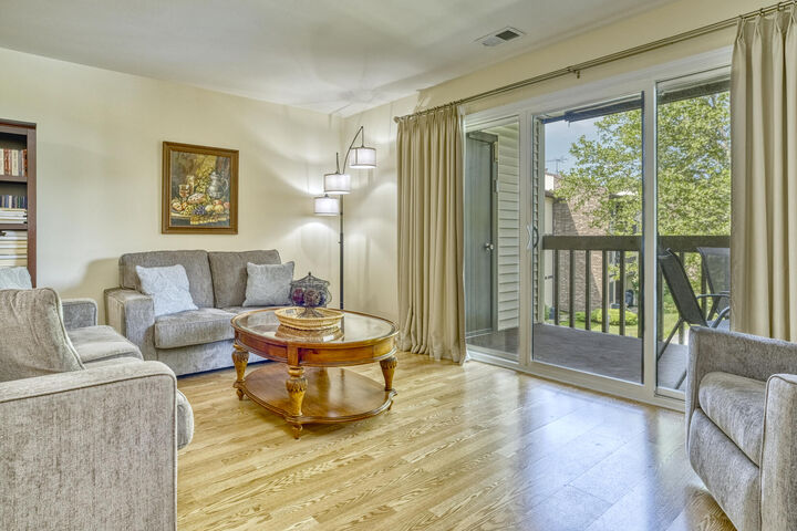 Property Photo:  827 N Summit Park Court  IN 46307 