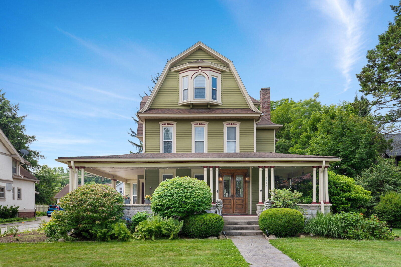 Property Photo:  1406 Indiana Avenue  IN 46350 