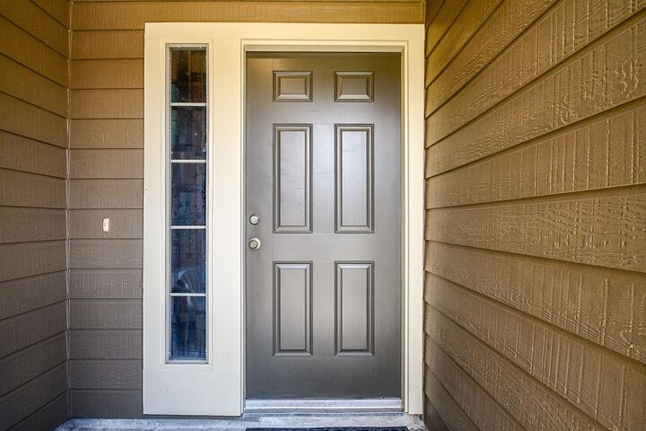 Property Photo: 6022 Lynwood Banks Lane TX 77092