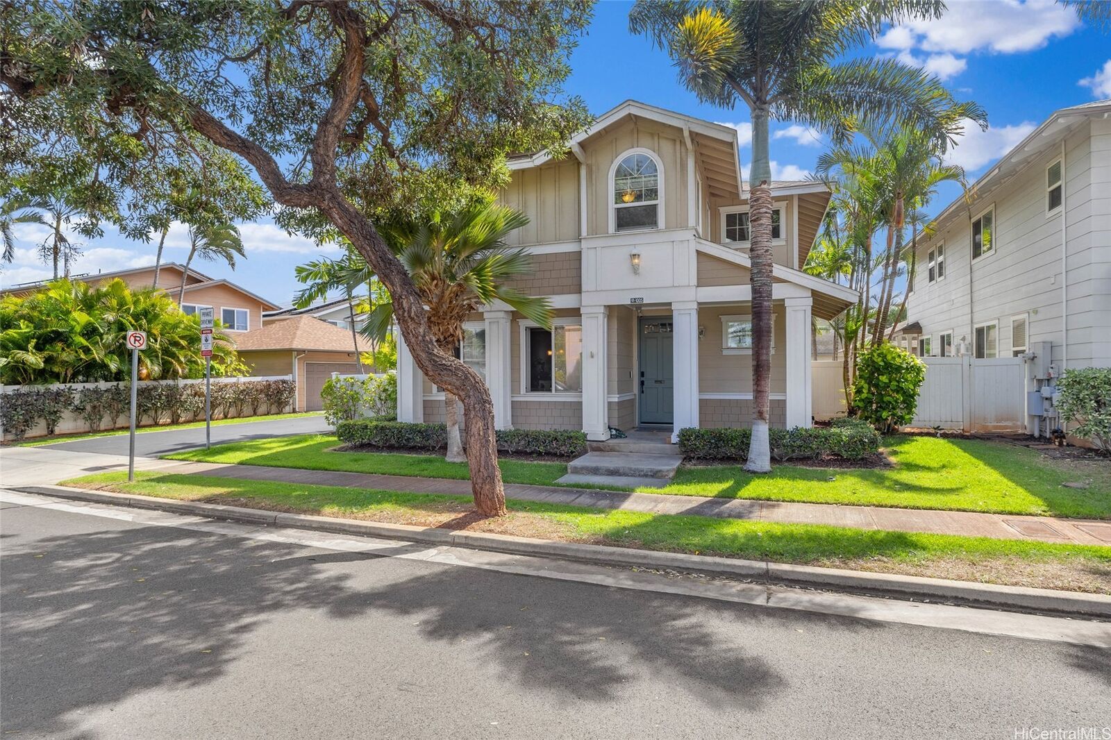 Property Photo: 91-1005 Kaikane Street HI 96706