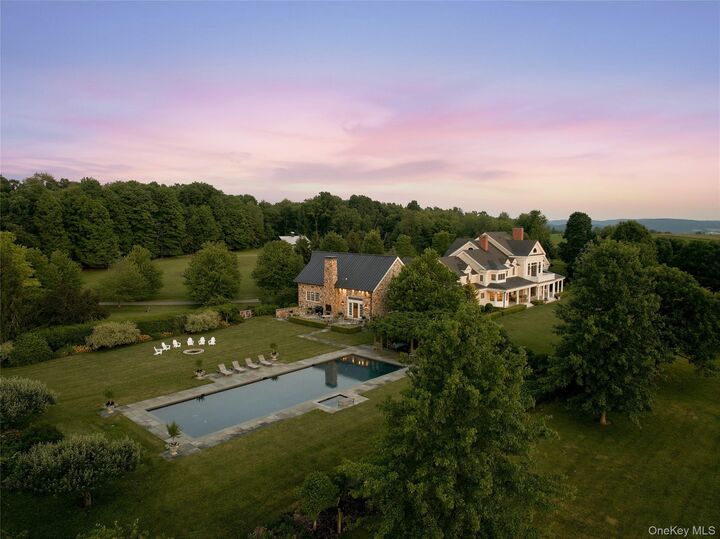 Property Photo:  147 Moadock Road  NY 12546 