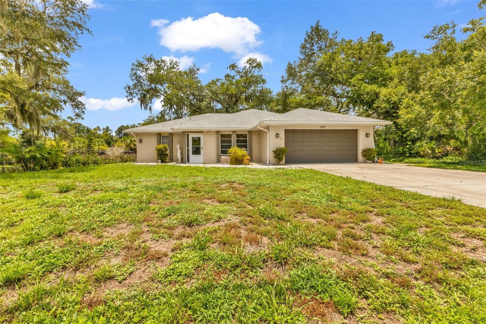 Property Photo: 297 Flamingo Boulevard FL 33954