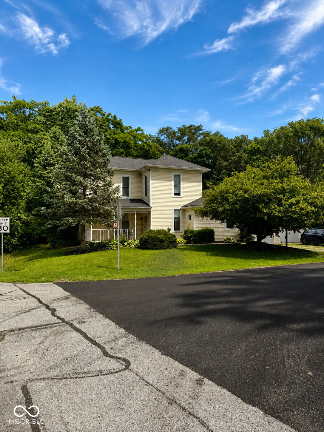 Property Photo:  702 Washington Street  IN 46915 