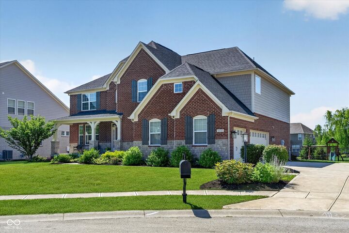 Property Photo:  11137 Glen Avon Way  IN 46077 