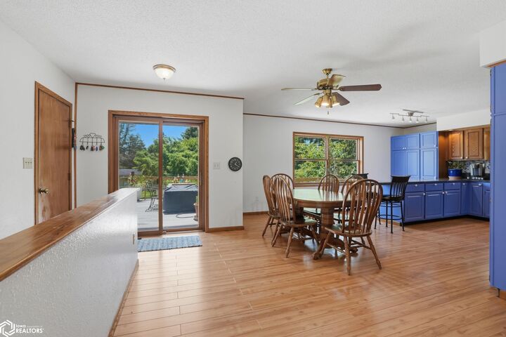 Property Photo:  2057 Sunnyside Avenue  IA 52601 