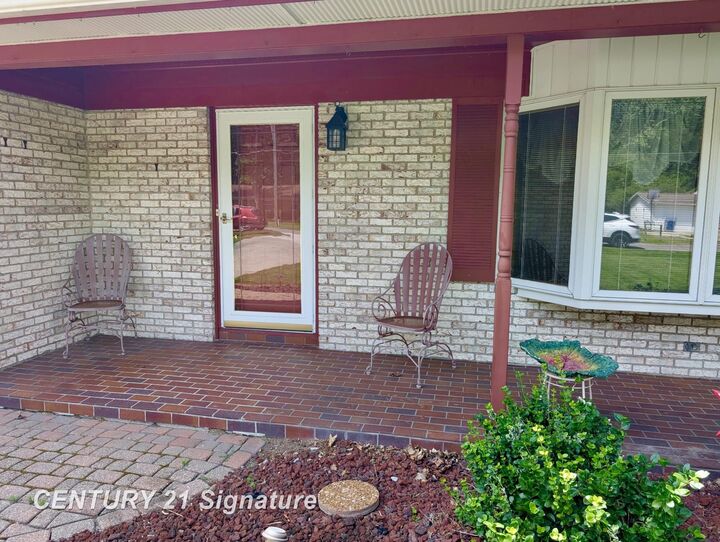 Property Photo: 5171 Kenora Drive MI 48604