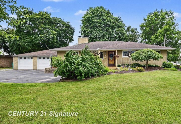 Property Photo:  772 Midland Road  MI 48706 
