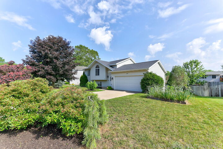 Property Photo: 489 Sunmeadow Drive SE MI 49508