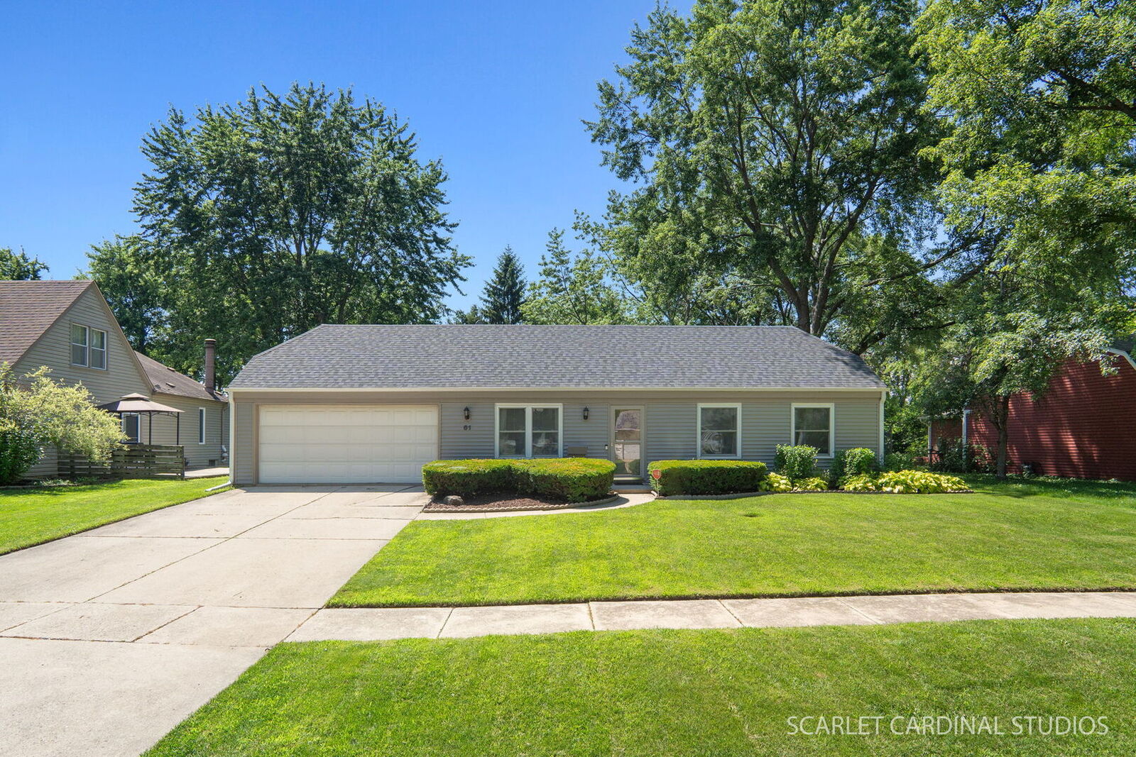 Property Photo:  61 Ingleshire Road  IL 60538 