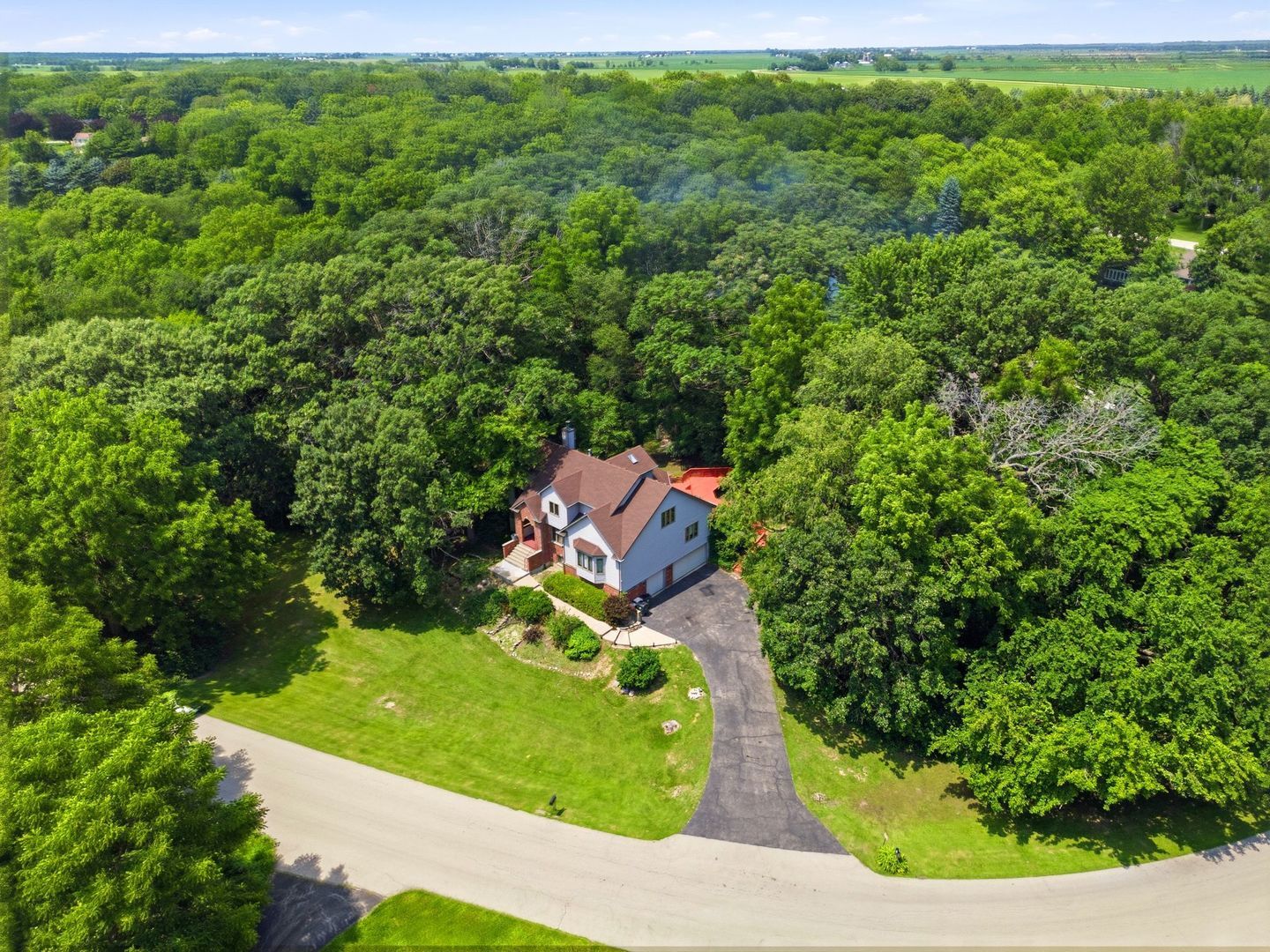 Property Photo:  138 Woodland Drive  IL 60545 