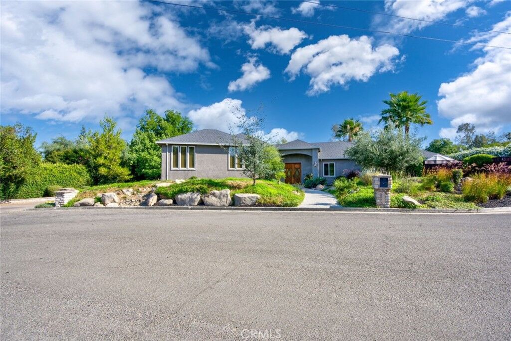 Property Photo:  6190 Country Club  CA 95340 