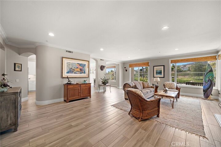 Property Photo:  82 Avenida Cristal  CA 92673 