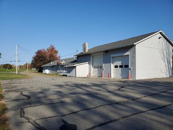 Property Photo:  821 Houlton Road  ME 04694 