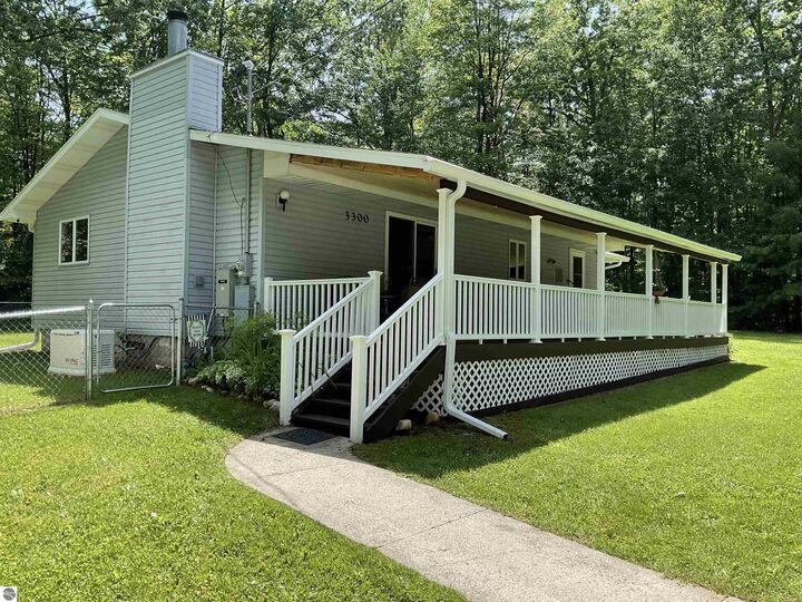 Property Photo: 3300 E Arnold Lake Road MI 48625