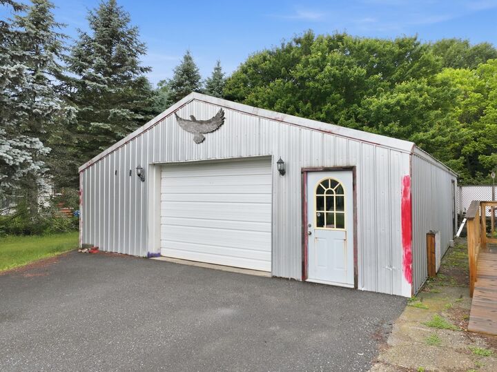 Property Photo:  104 Ridgeview Drive Extension  VT 05468 