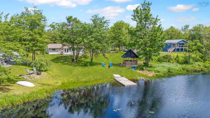 110 Long Lake Road — photo 1