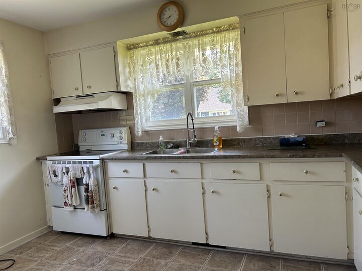Property Photo: 34 Stephen Avenue NS B6L 4J4
