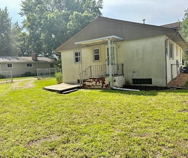 Property Photo:  605 Tanglewood Drive  MN 55126 