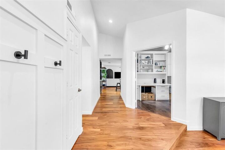 Property Photo: 1901 Paxton Drive TX 75007