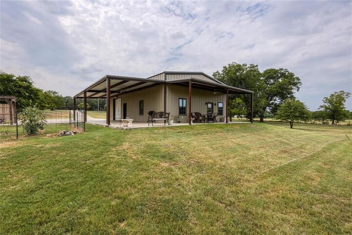 Photo de la propriété:  210 Spring Branch Trail N  TX 76082 