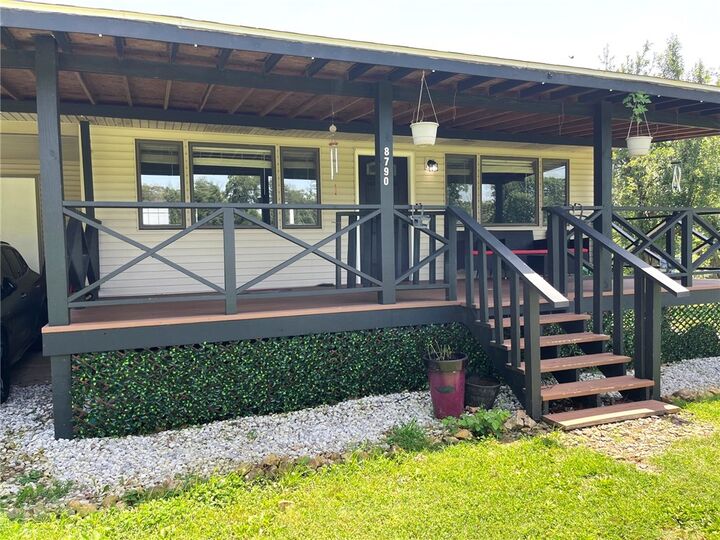 Property Photo: 8790 Fred Austin Road AR 72722