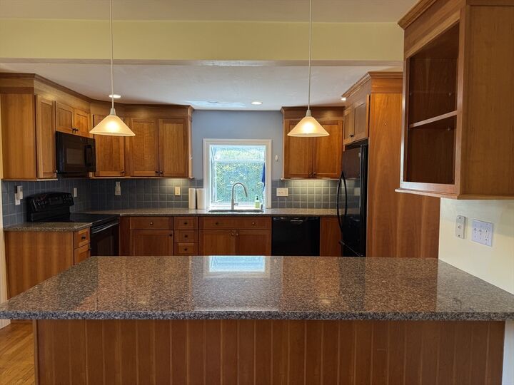 Property Photo:  5 Park St  MA 02421 